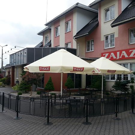 Hotel Max Na Terenie Stacji Mol à Radzymin Extérieur photo
