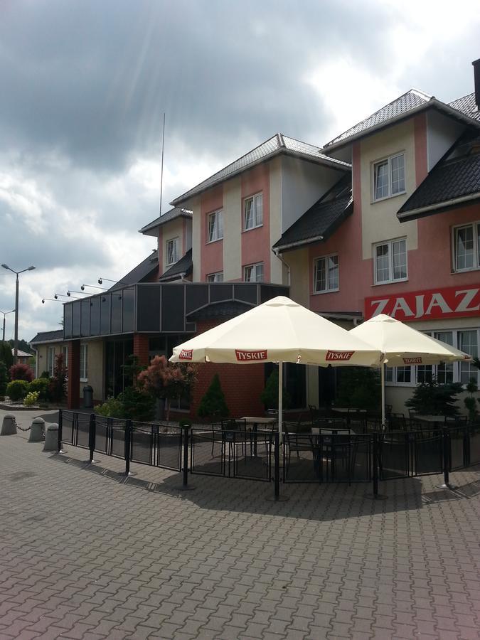 Hotel Max Na Terenie Stacji Mol à Radzymin Extérieur photo